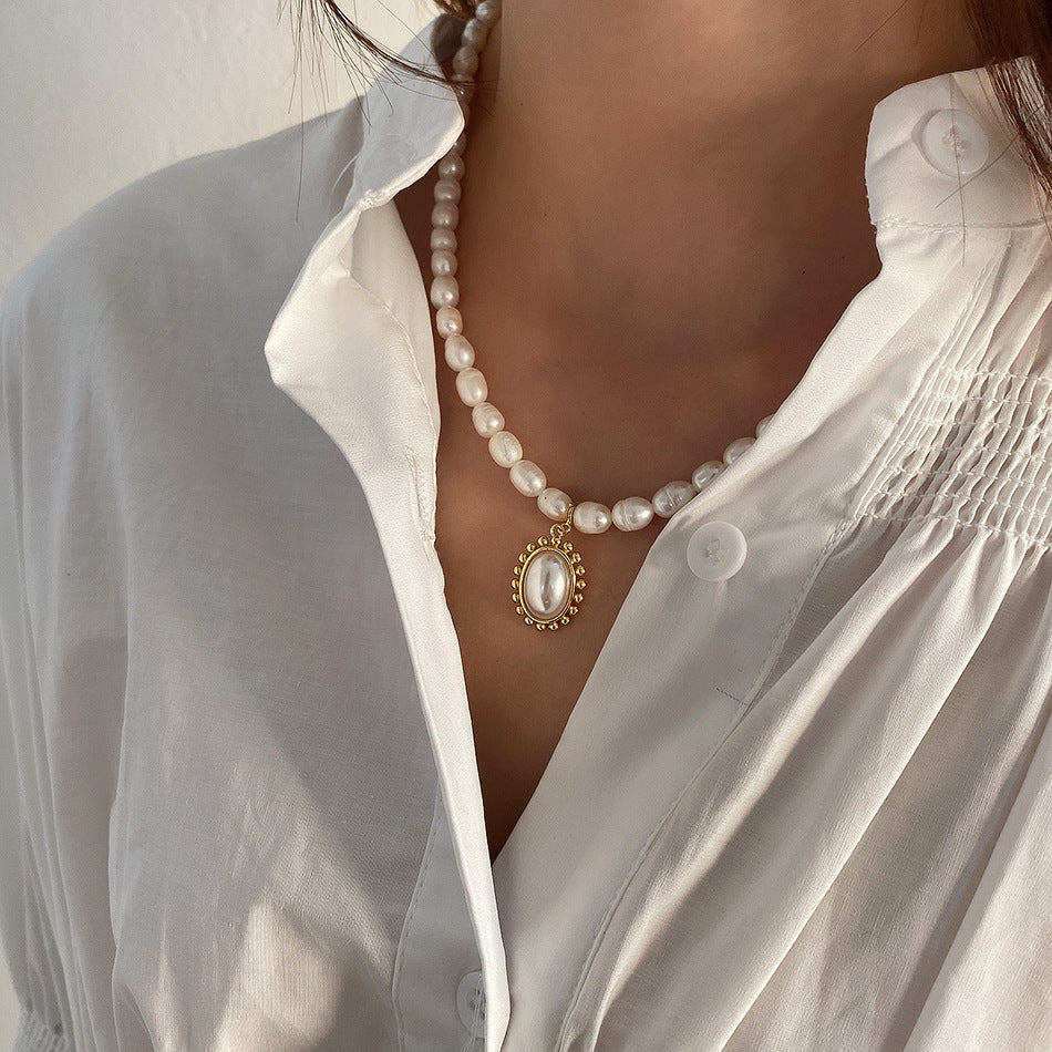 Handmade Bead white Pearl Pendant Necklace with Locket