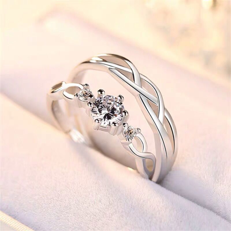 Perfect Designed Diamond-studded Couple Rings